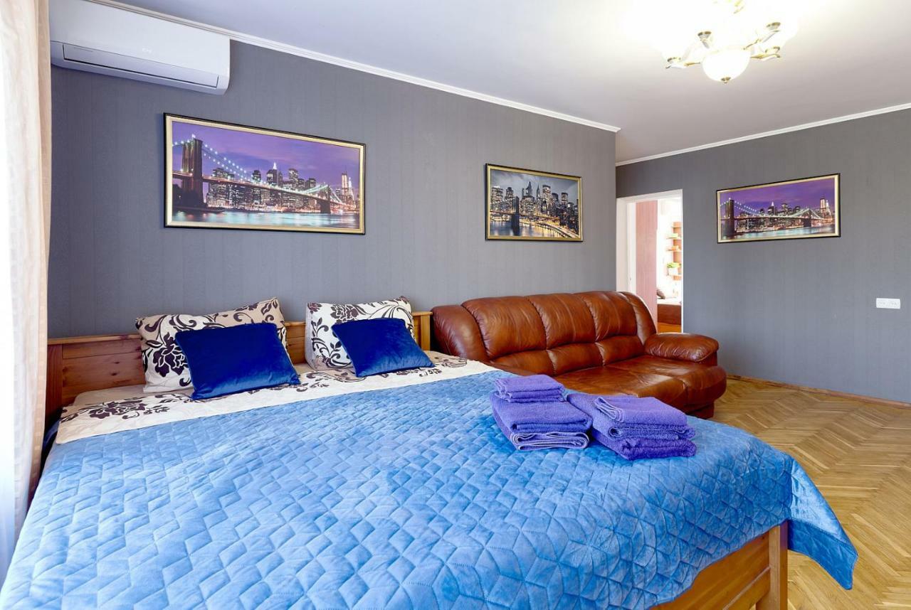 L3-82 Main Street- Modern New Three 3 Separate 3Bedrooms 100 M2 - Central Location, Metro Palace Of Sports - Gulliver Mall, Arena City كييف المظهر الخارجي الصورة